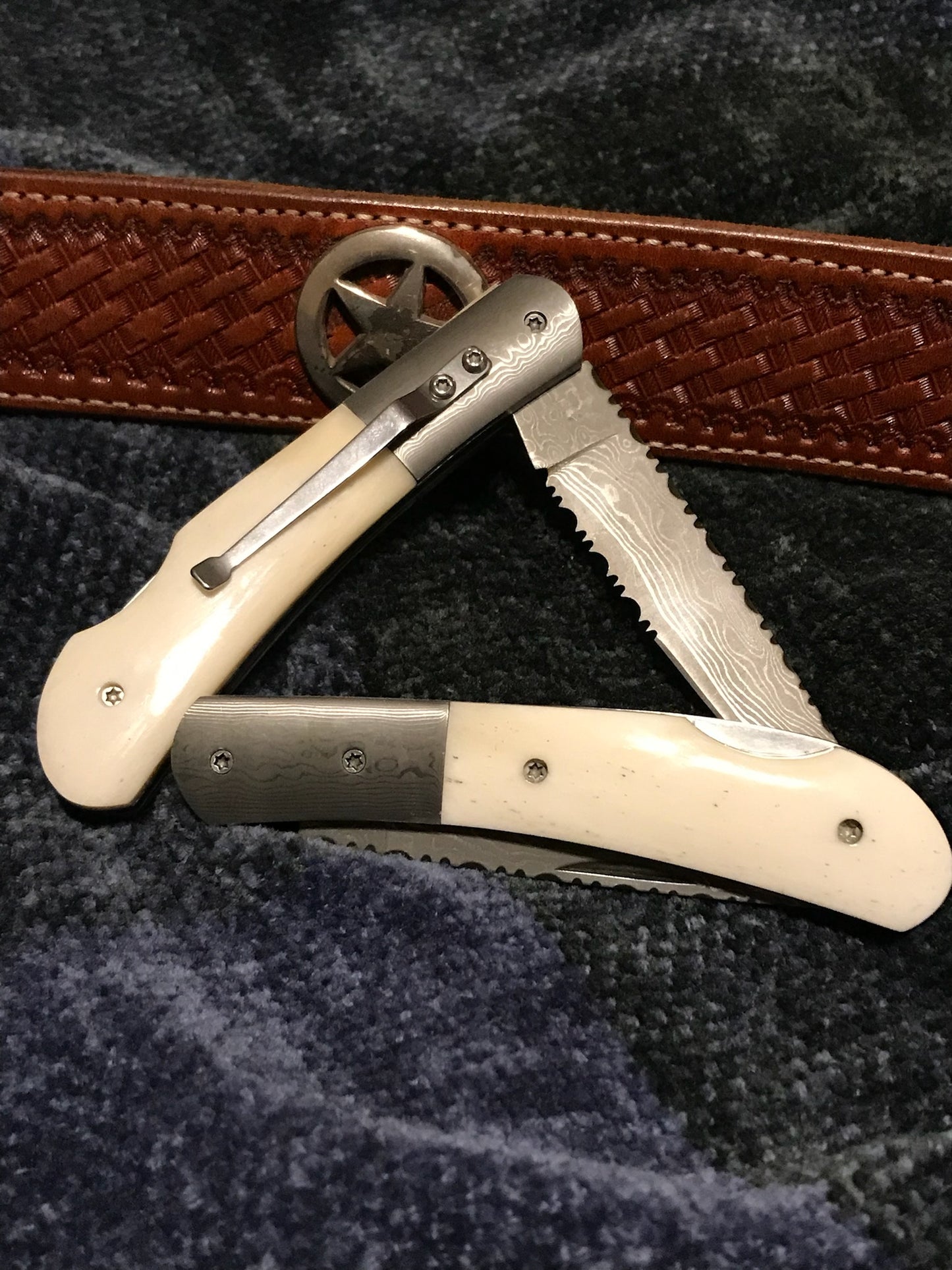FD-001 Custom Bone Knife Handle w/Semi Serrated Damascus Blade/clip