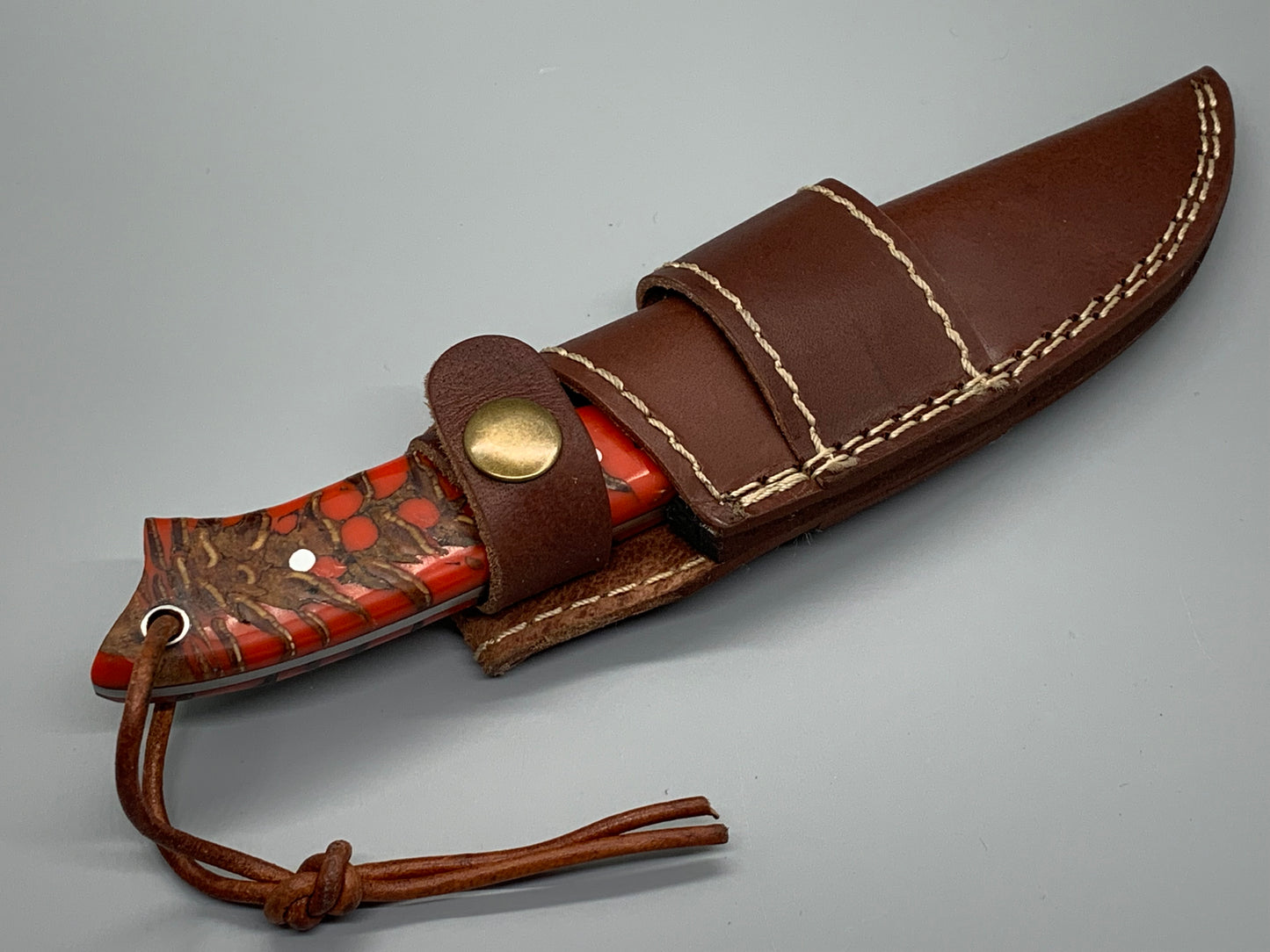 FX-062 Pine Cone Handle w/ Fixed D2 Steel blade