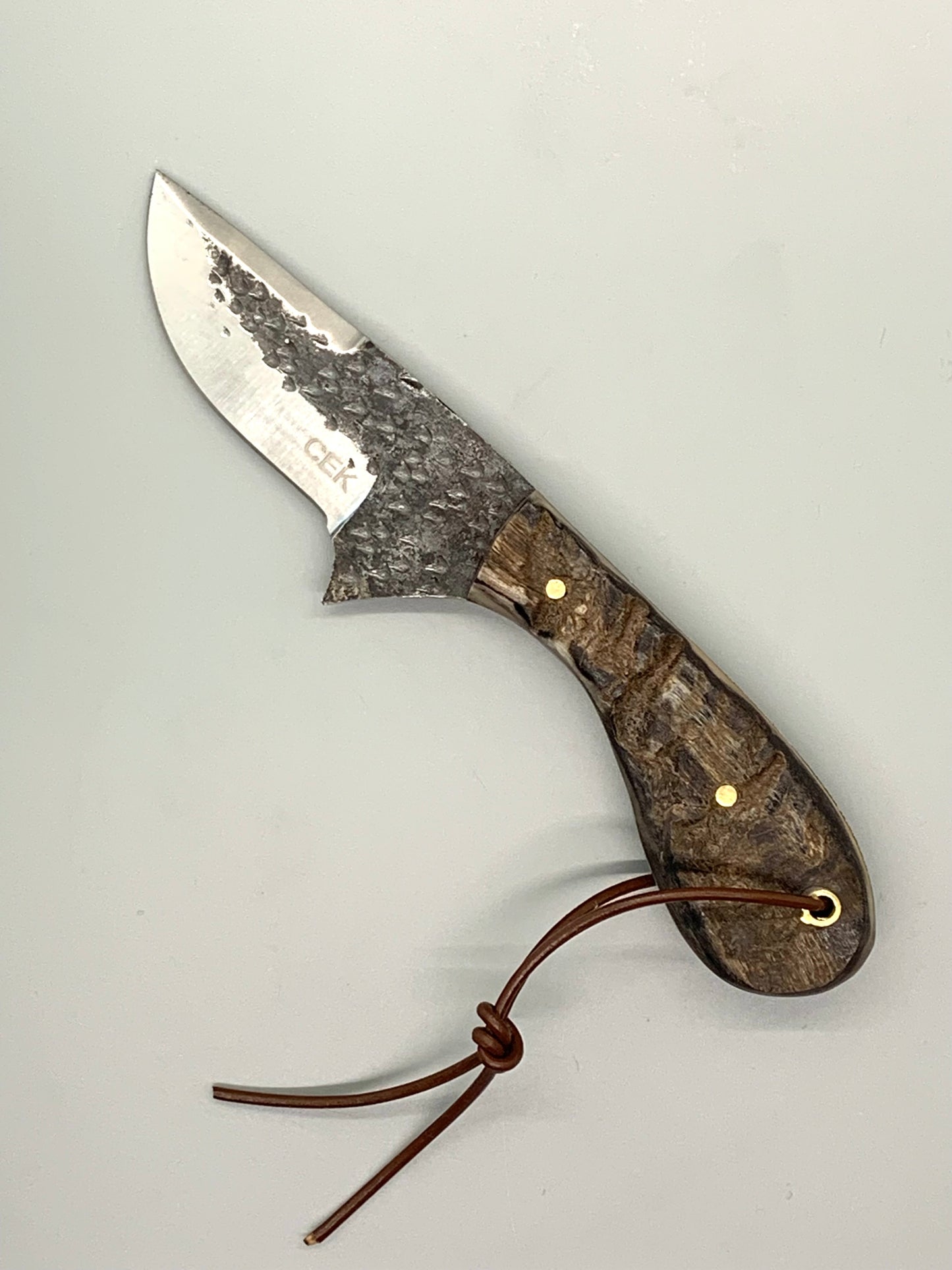 FX-021 Ram Horn Hunting Knife w/Stainless Steel Blade (440c)