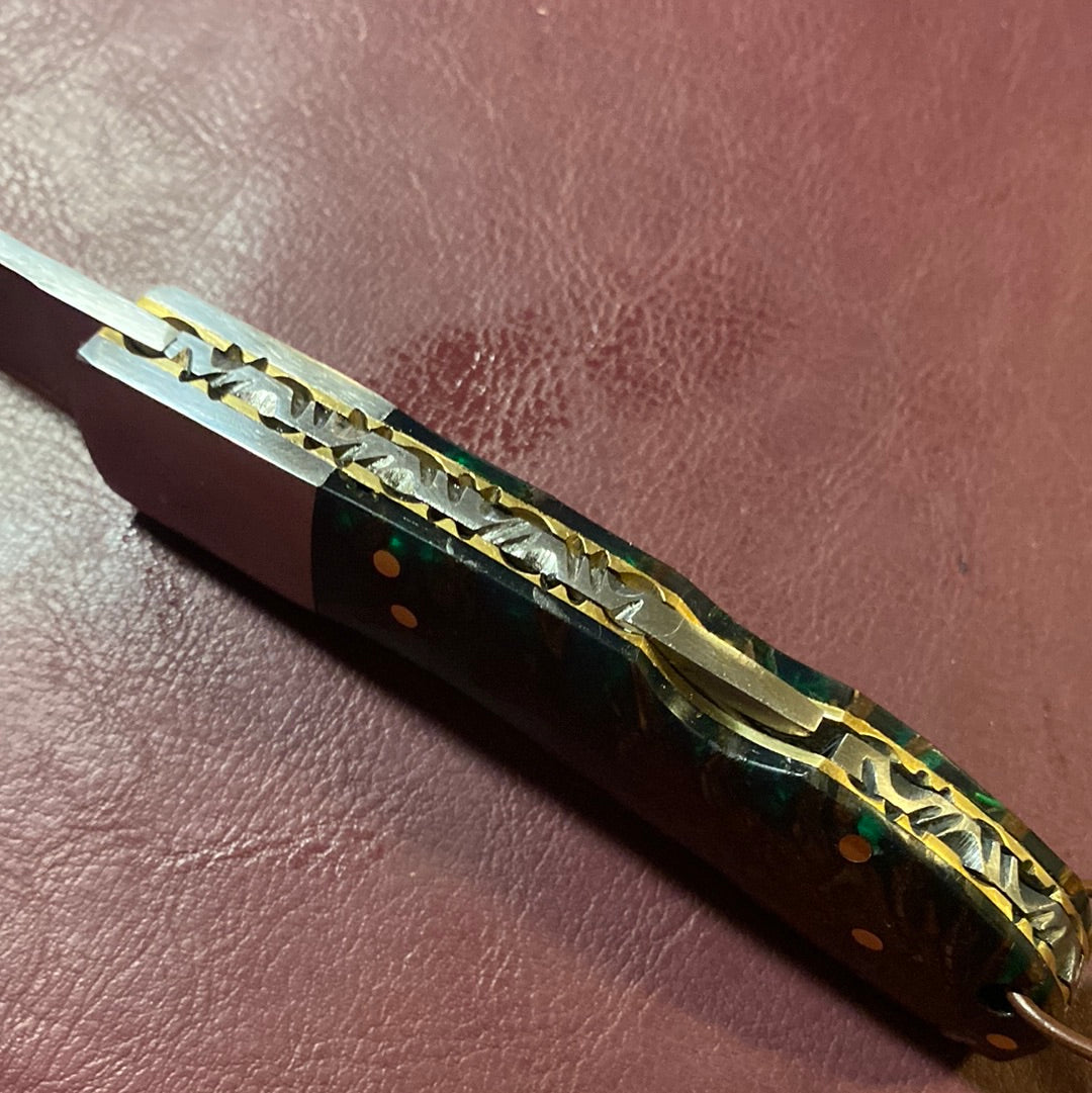 FD-044 Pine Cone Handle D2 STEEL Blade Knife