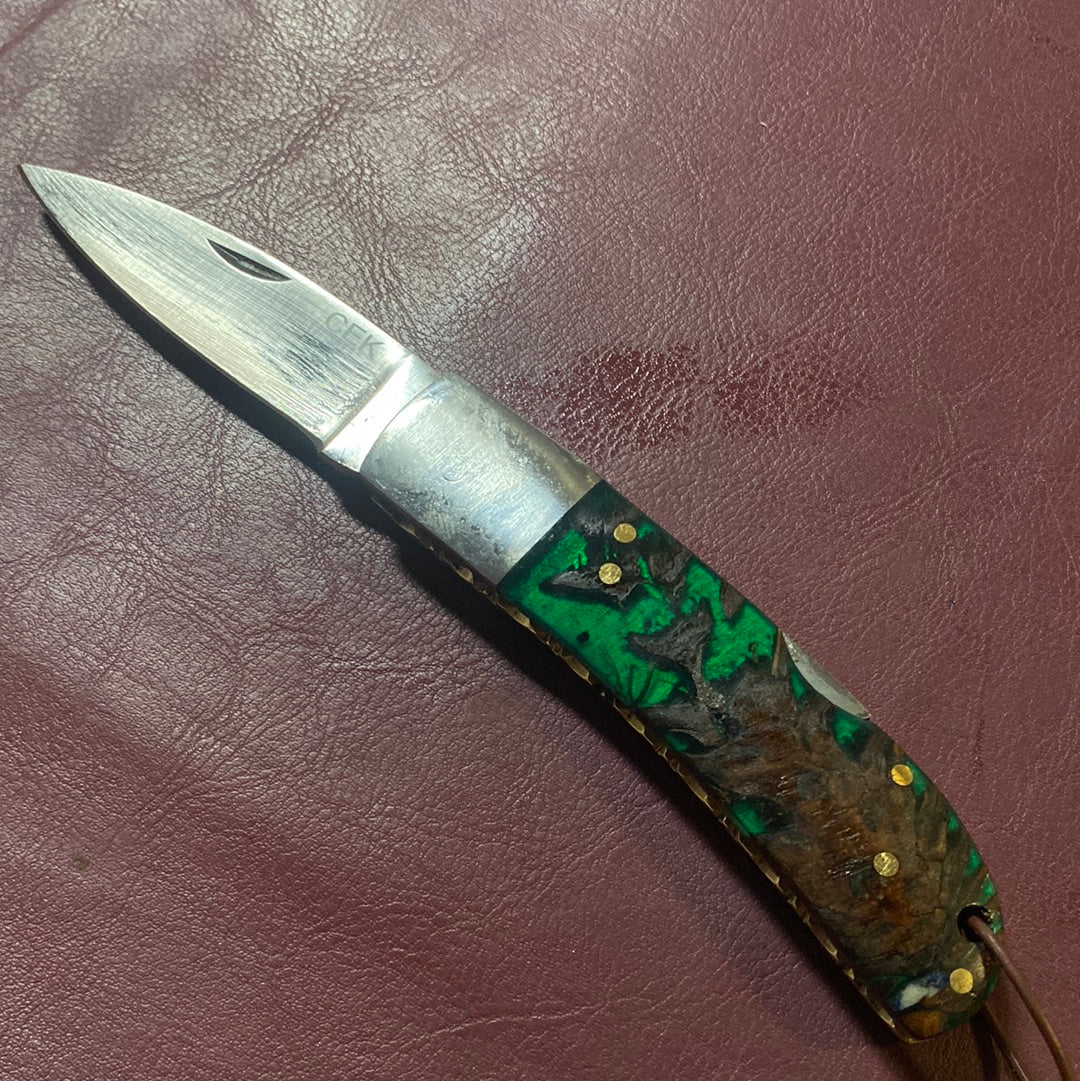 FD-044 Pine Cone Handle D2 STEEL Blade Knife