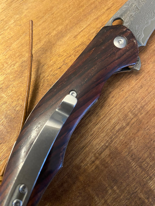 FD-042 Rosewood Pocket knife-Flipper style