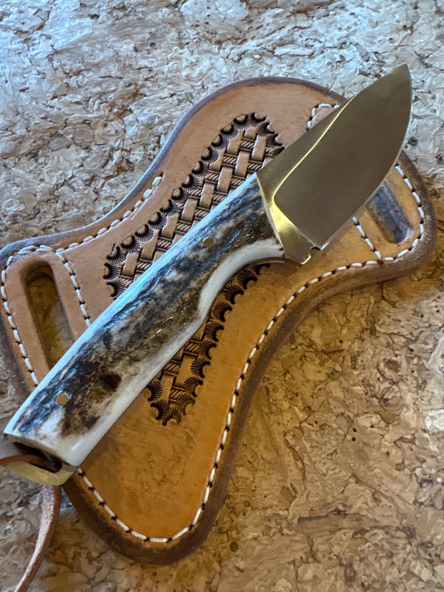 FX-001 Axis Antler Knife