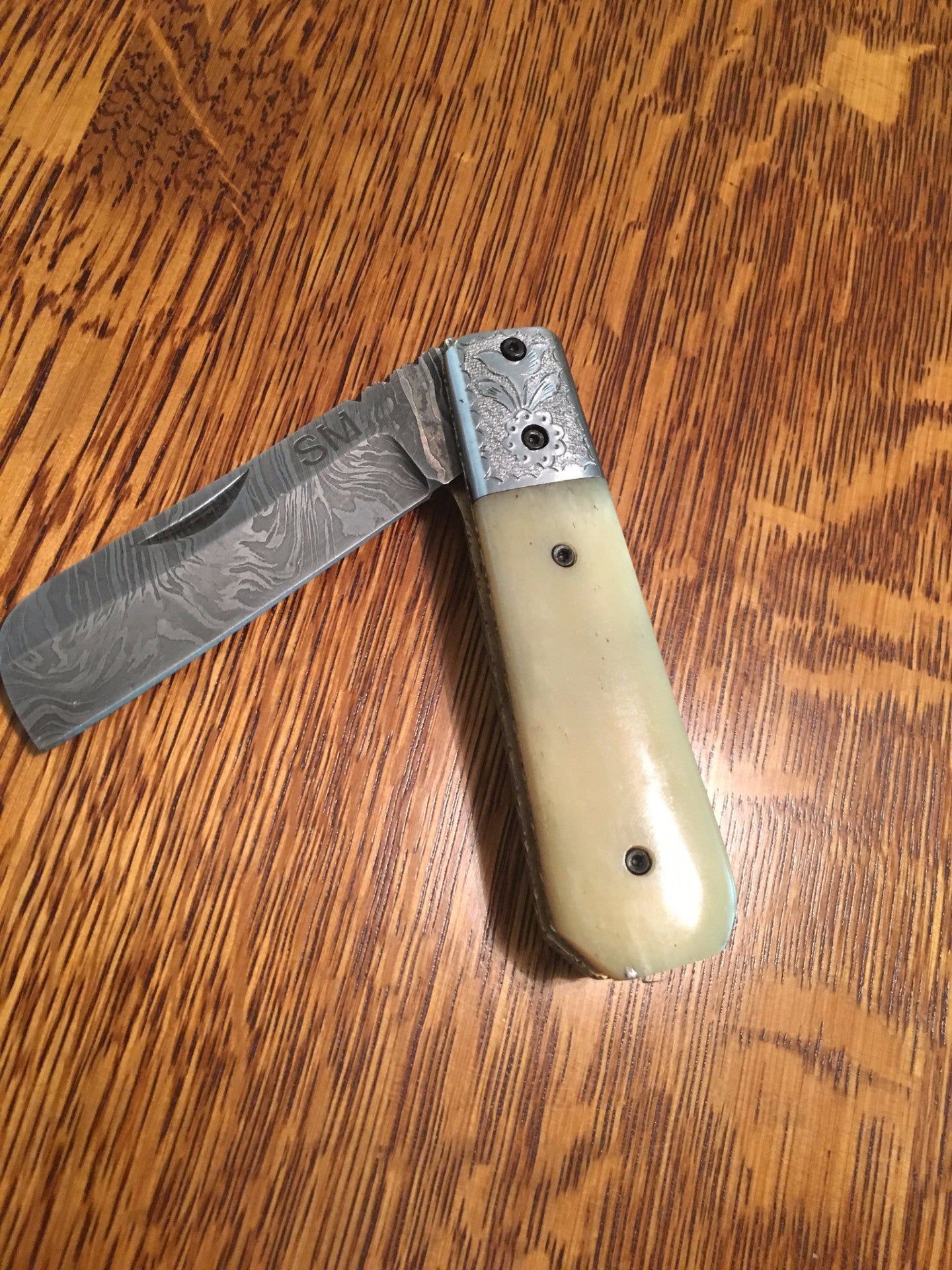 FD-031 Custom Camel Bone Folding Razor Blade Knife / Engraved