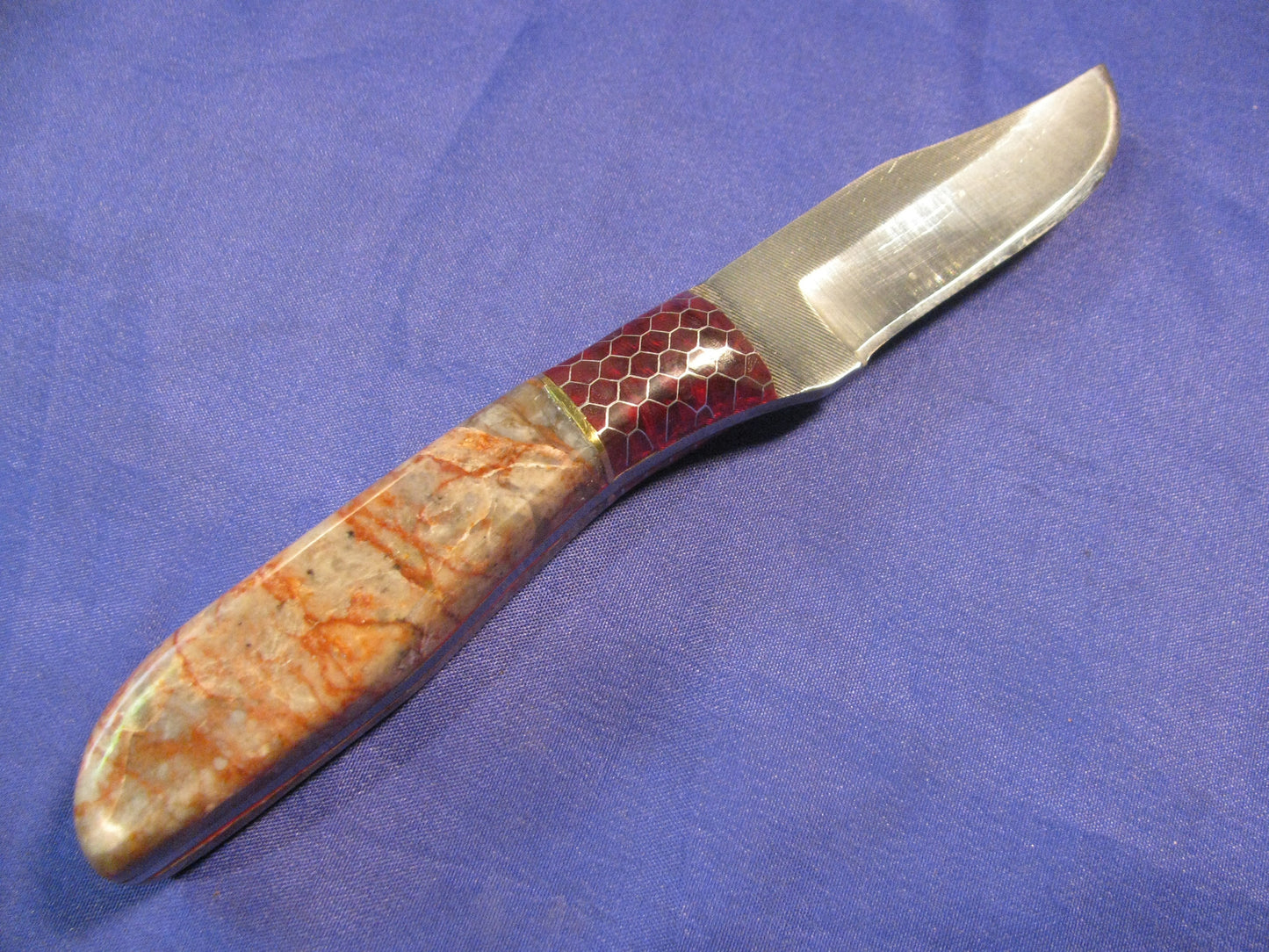 FX-045 JASPER WITH RED CTEK BOLSTER HUNTING KNIFE