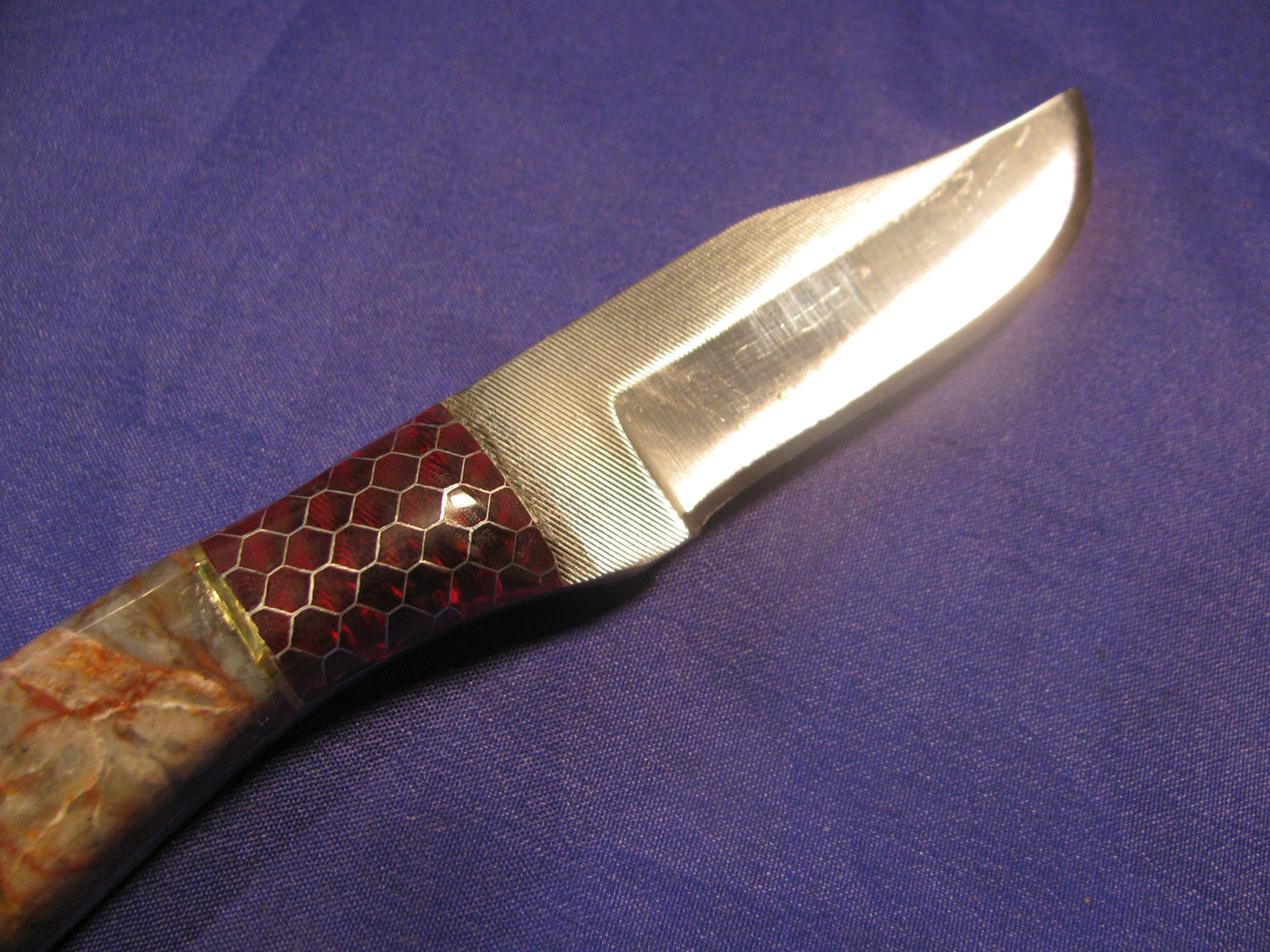 FX-045 JASPER WITH RED CTEK BOLSTER HUNTING KNIFE