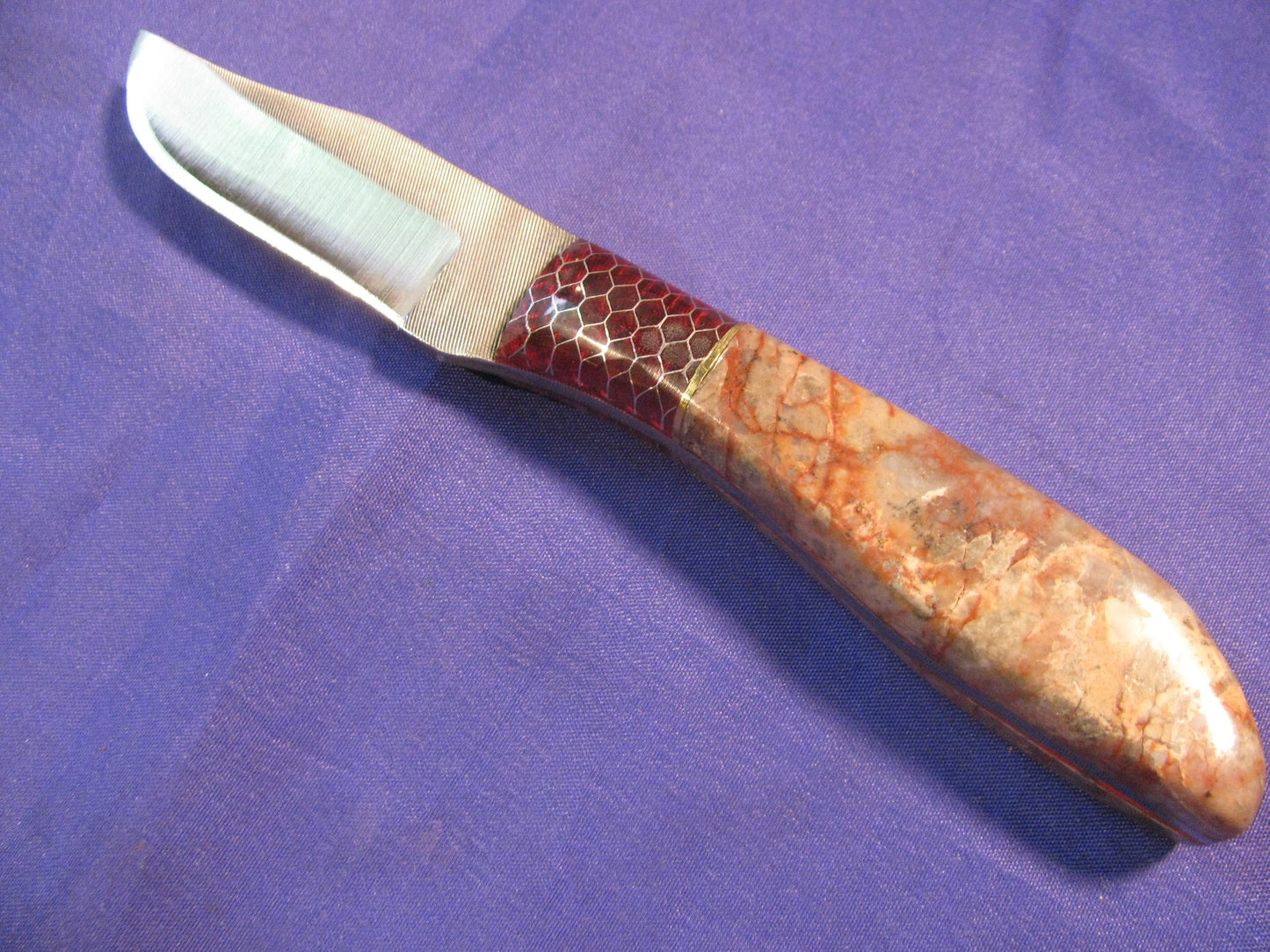 FX-045 JASPER WITH RED CTEK BOLSTER HUNTING KNIFE