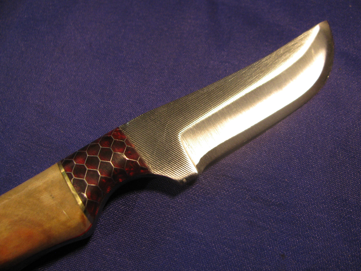 FX-038 FLAMING ELDER WITH RED CTEK  HUNTING KNIFE