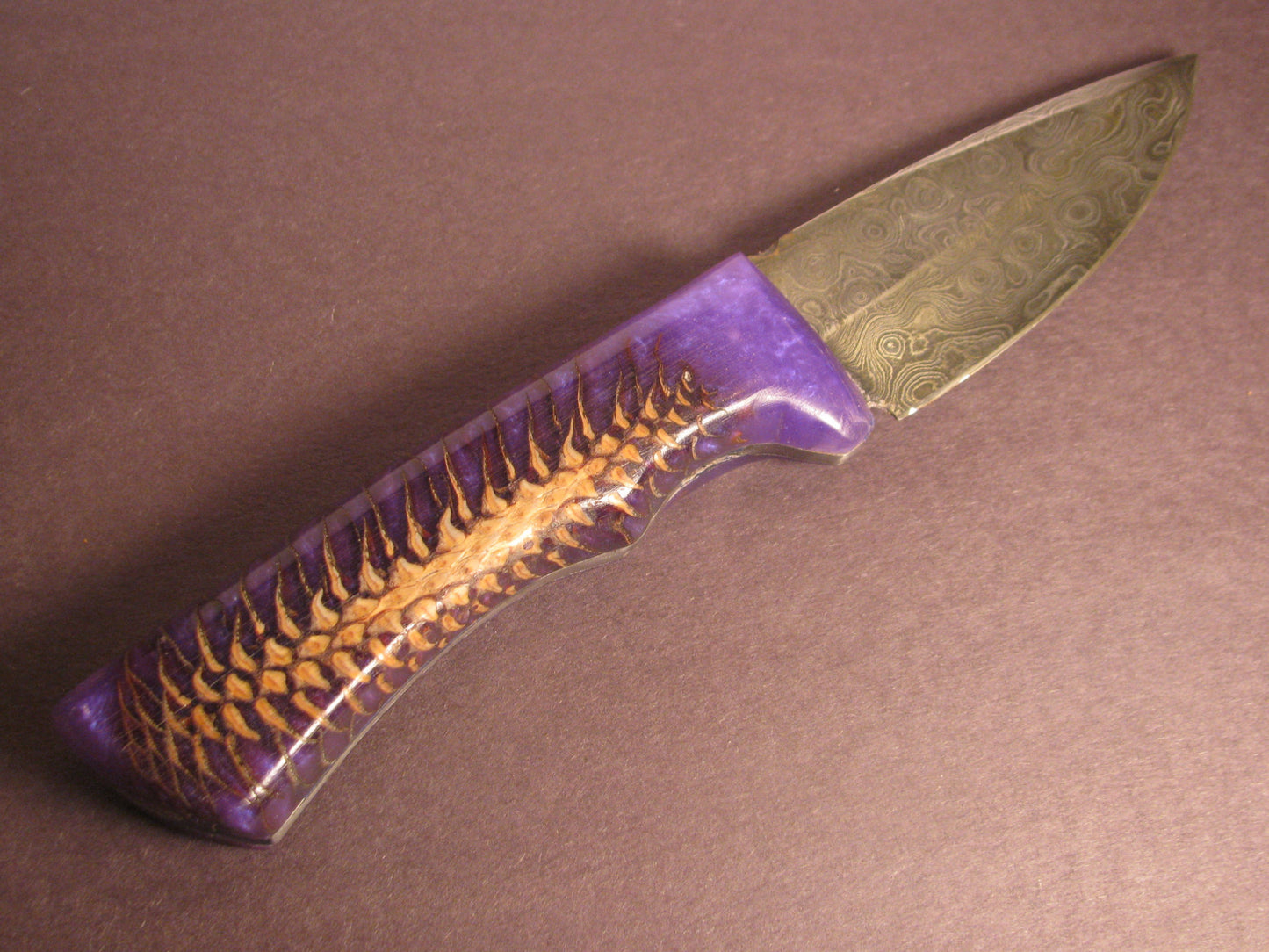 FX-081 PINE CONE HANDLE DAMASCUS  BLADE KNIFE