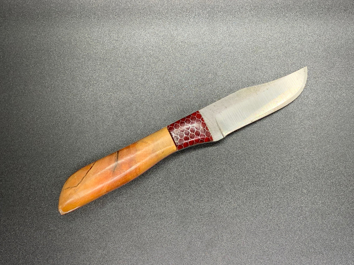 FX-070 Flaming Box Adler w/carbon steel file blade