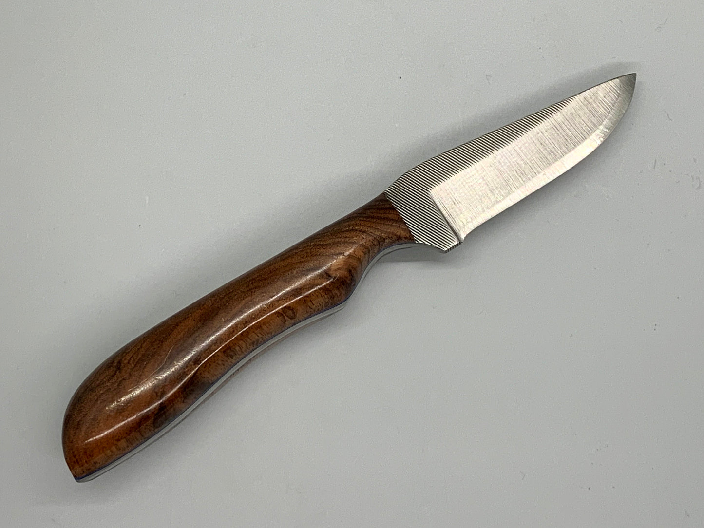 FX-119 Honduran Rosewood handle w/steel file blade