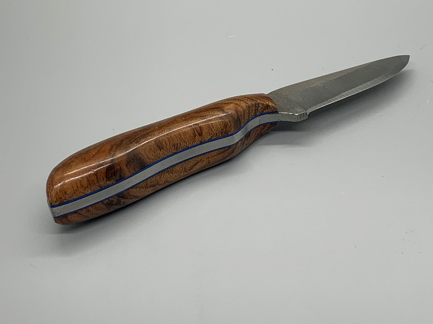 FX-119 Honduran Rosewood handle w/steel file blade