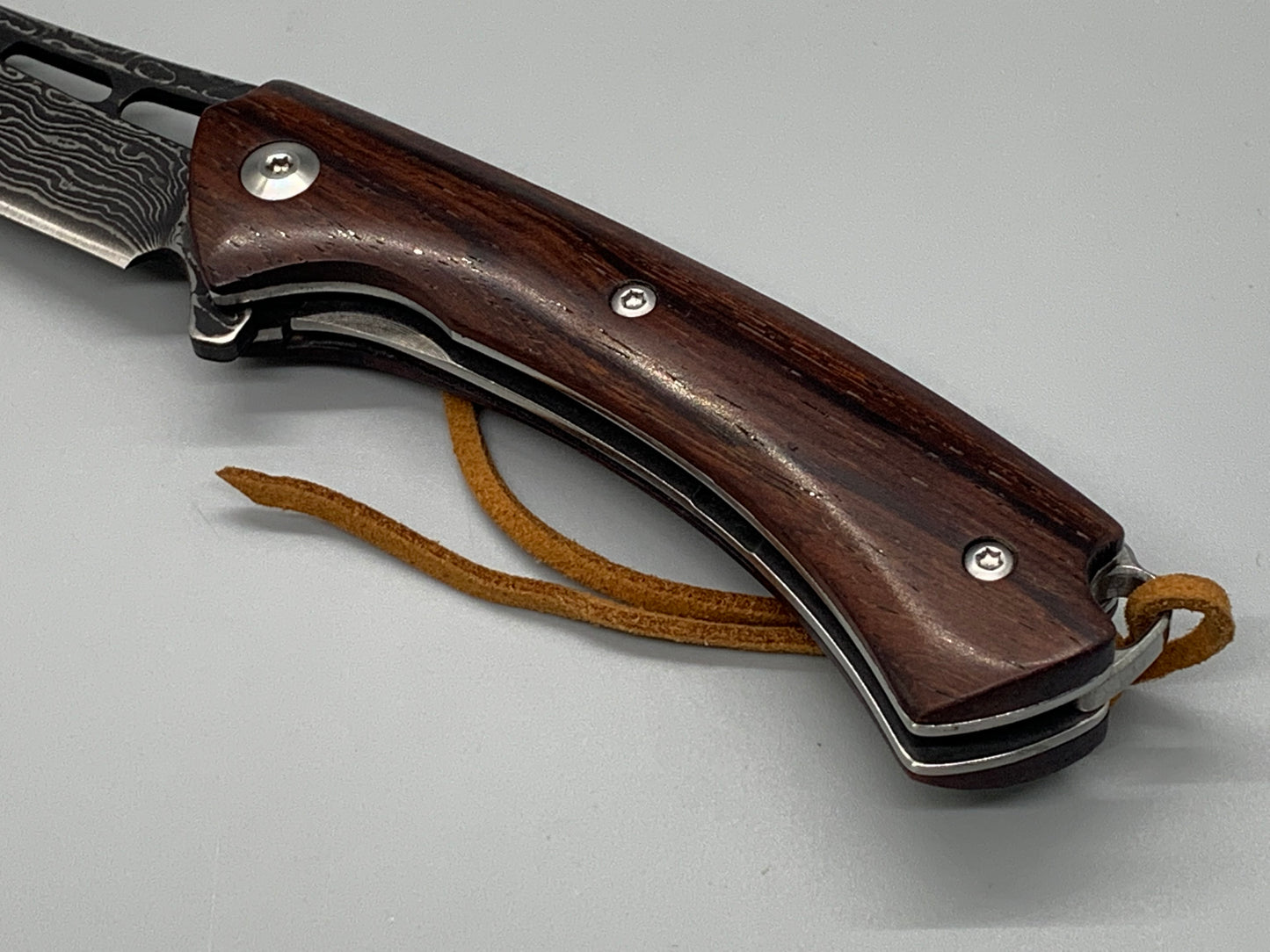 FD-042 Rosewood Pocket knife-Flipper style