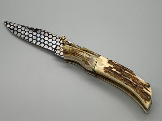 FD-060 Stag Antler handle w/Honeycome 440c blade
