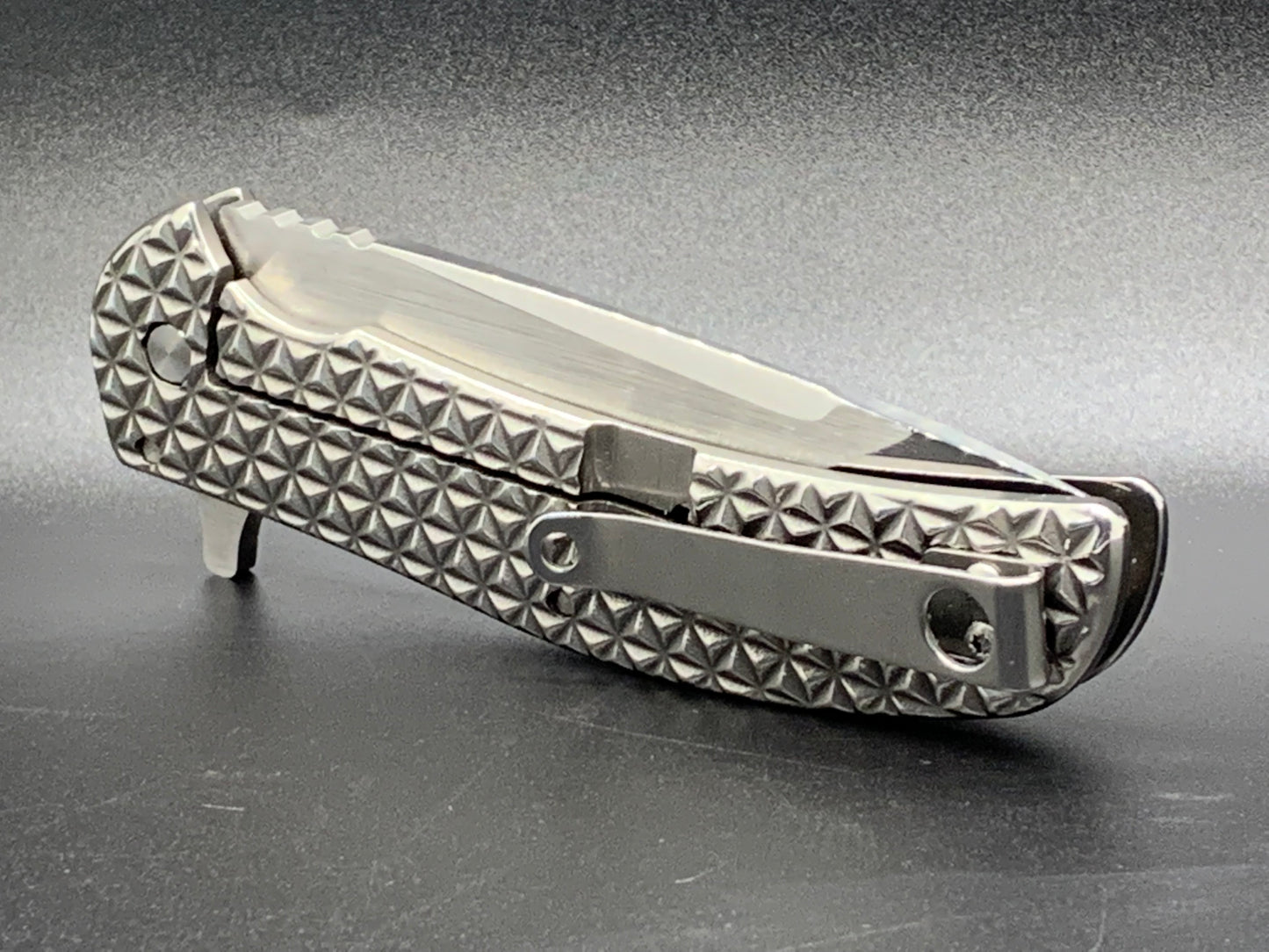 FD-012 Diamond Plate Folding Knife w/ Tanto Blade