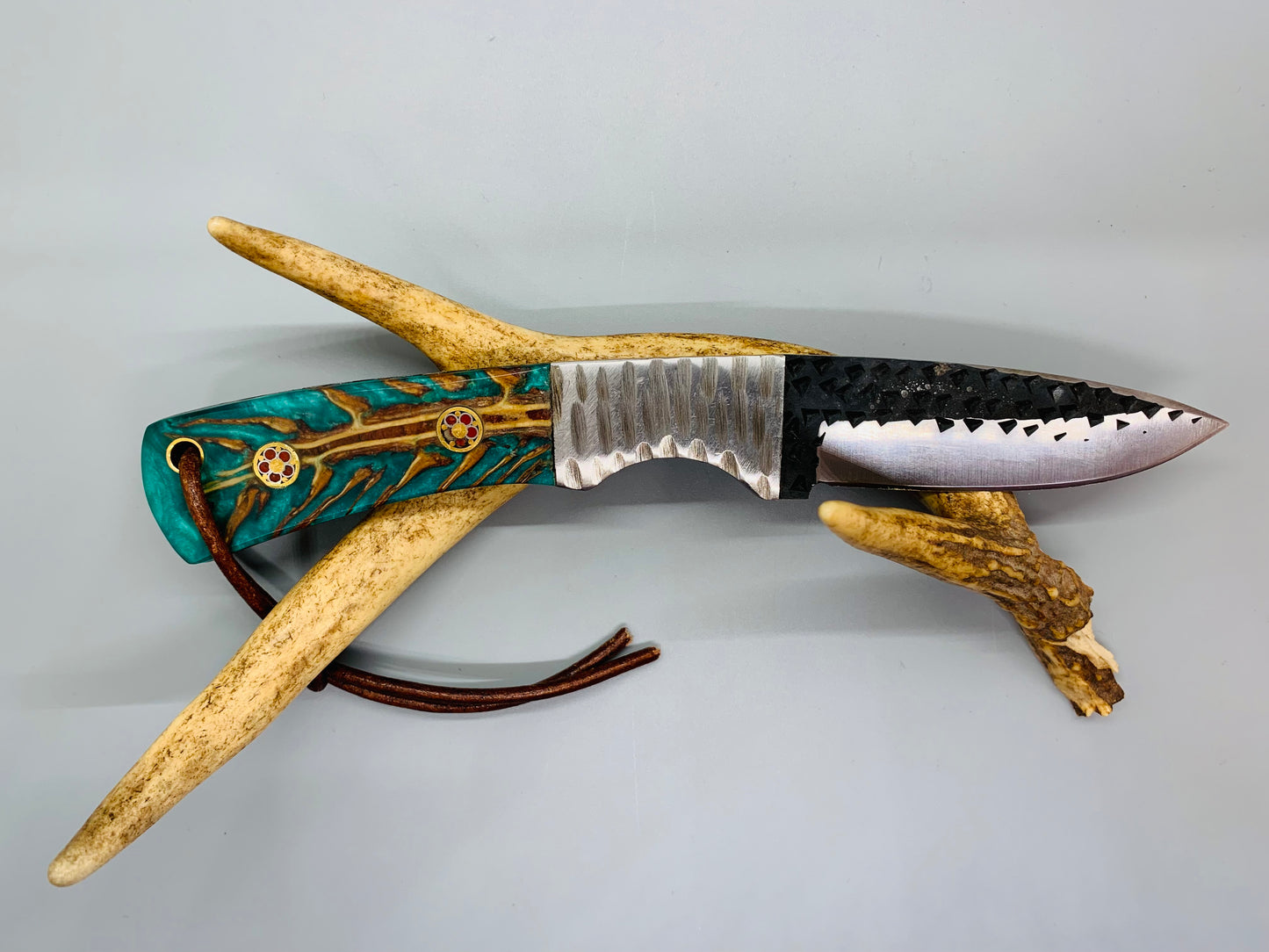 FX-061 Pine Cone handle Fixed Blade Hunting knife