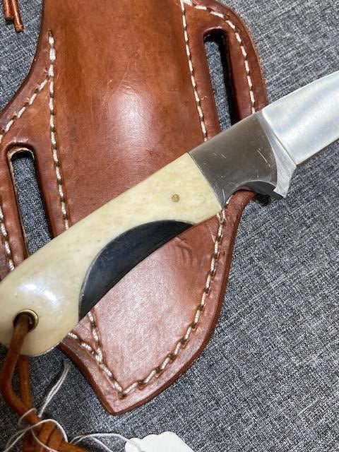 FX-012 Bone / Bull Horn Hunting Knife