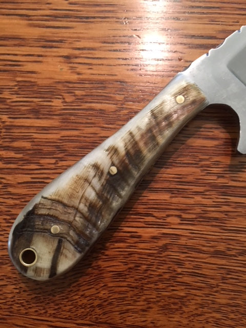 FX-102 Ram Horn Razor Knife  D2 Steel Castrating Knife / Bull Cutter