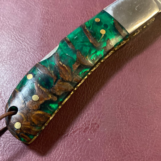 FD-044 Pine Cone Handle D2 STEEL Blade Knife