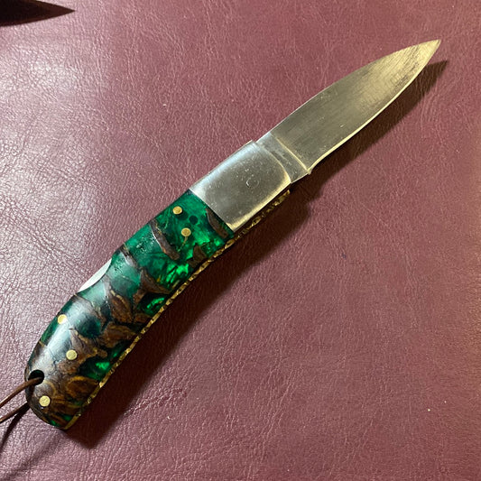 FD-044 Pine Cone Handle D2 STEEL Blade Knife